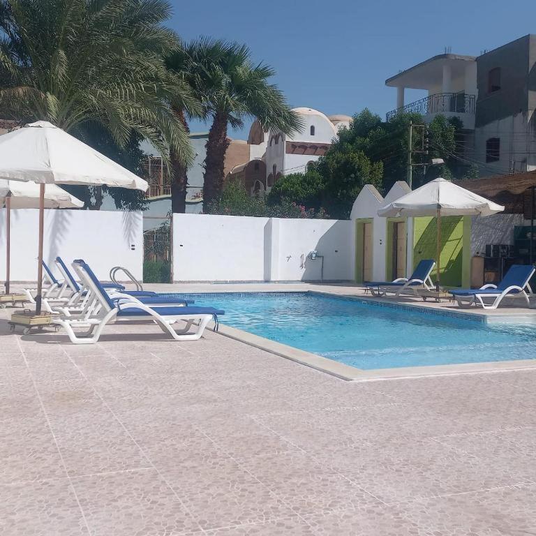 לוקסור El Fayrouz Hotel מראה חיצוני תמונה
