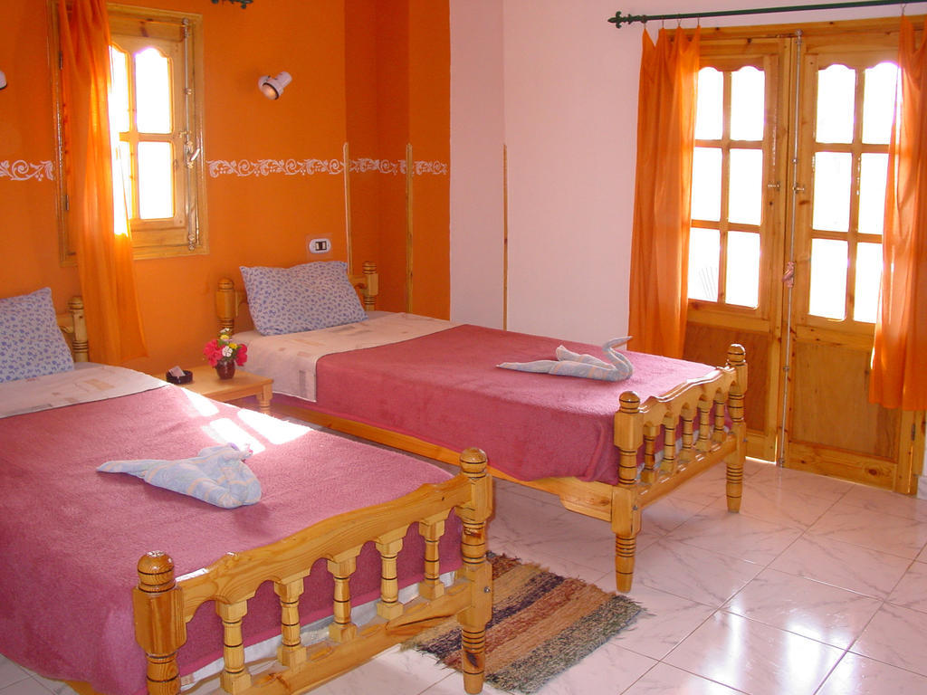 לוקסור El Fayrouz Hotel חדר תמונה