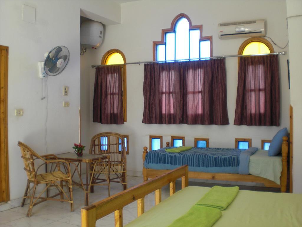 לוקסור El Fayrouz Hotel מראה חיצוני תמונה
