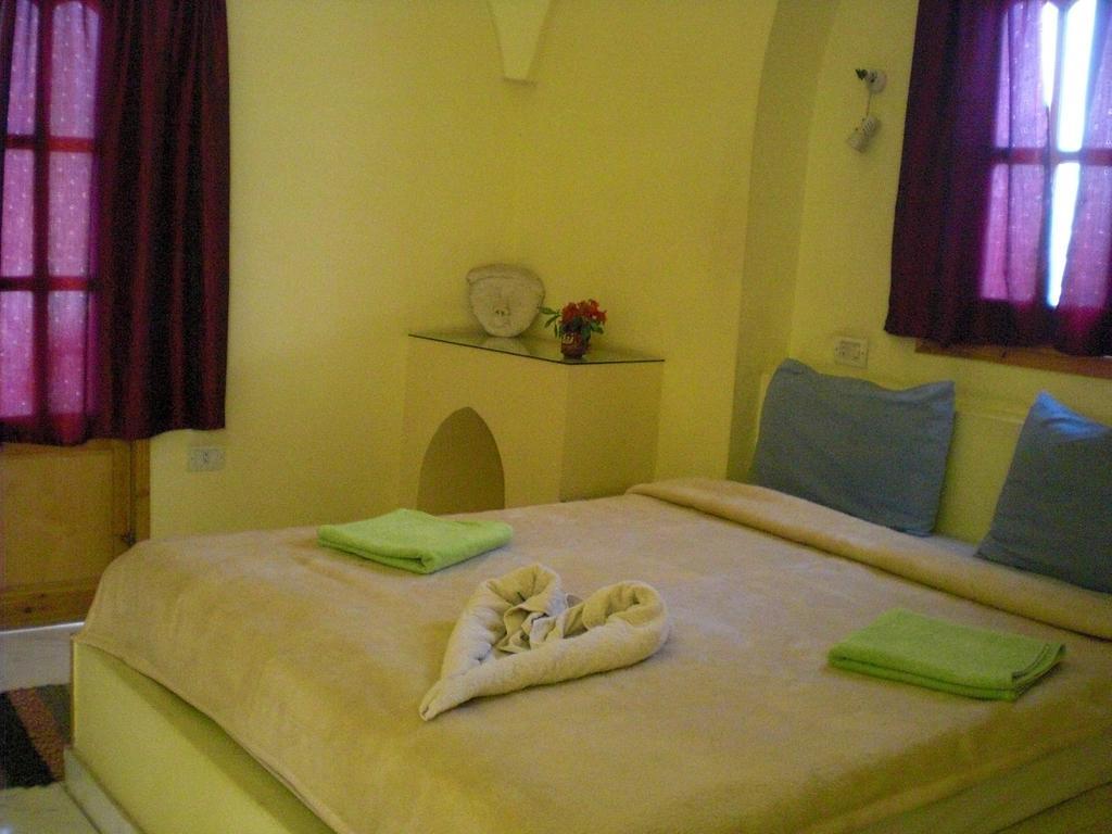 לוקסור El Fayrouz Hotel חדר תמונה
