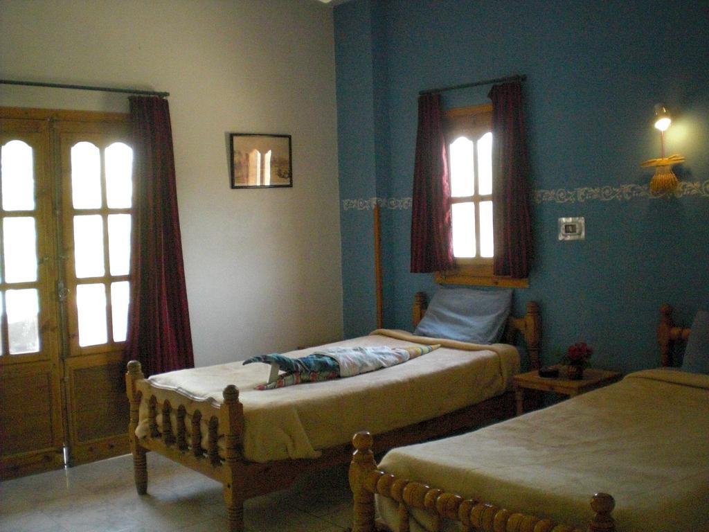 לוקסור El Fayrouz Hotel חדר תמונה