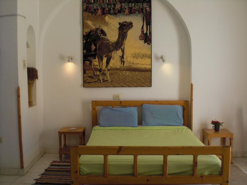 לוקסור El Fayrouz Hotel חדר תמונה